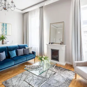 Luxury Royal In The Heart Of Budapest